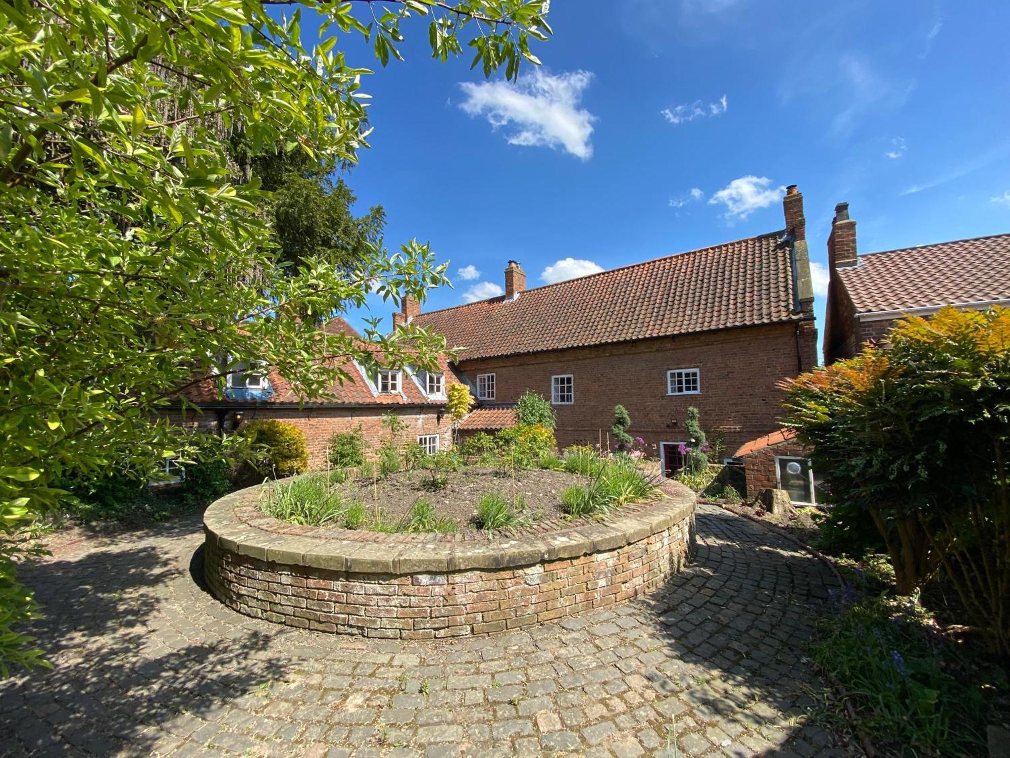 Papist Hall Cottages Barrow upon Humber Exteriér fotografie